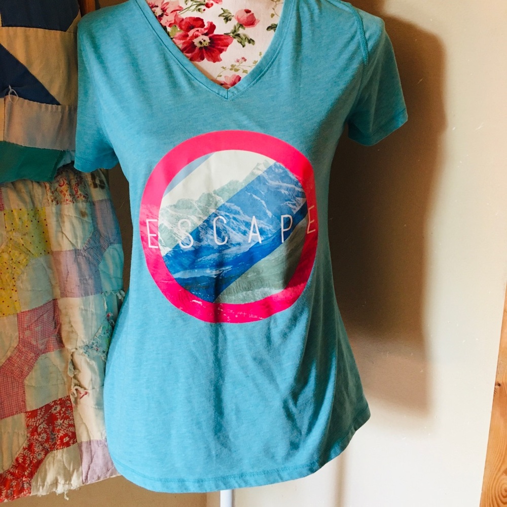 Women’s athletic T-shirt